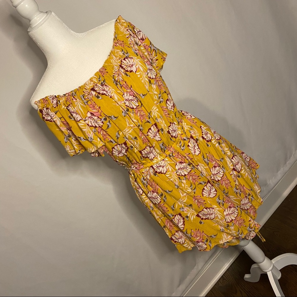 🌟 2 for $20 Elodie Yellow floral print romper